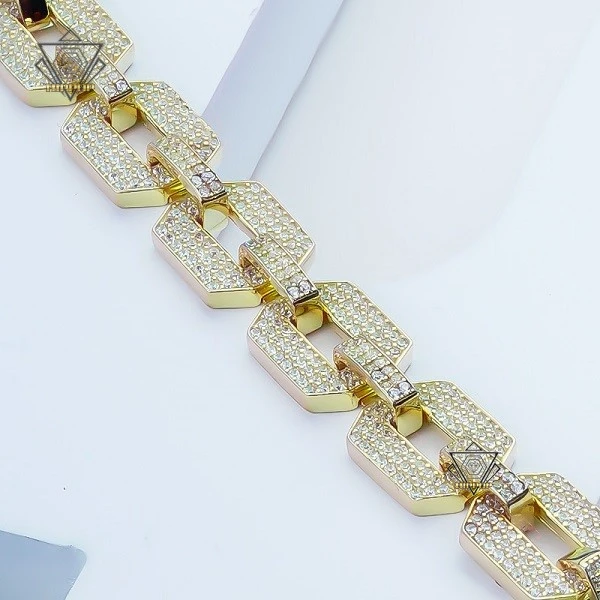 Stylish Bracelet Moissanite